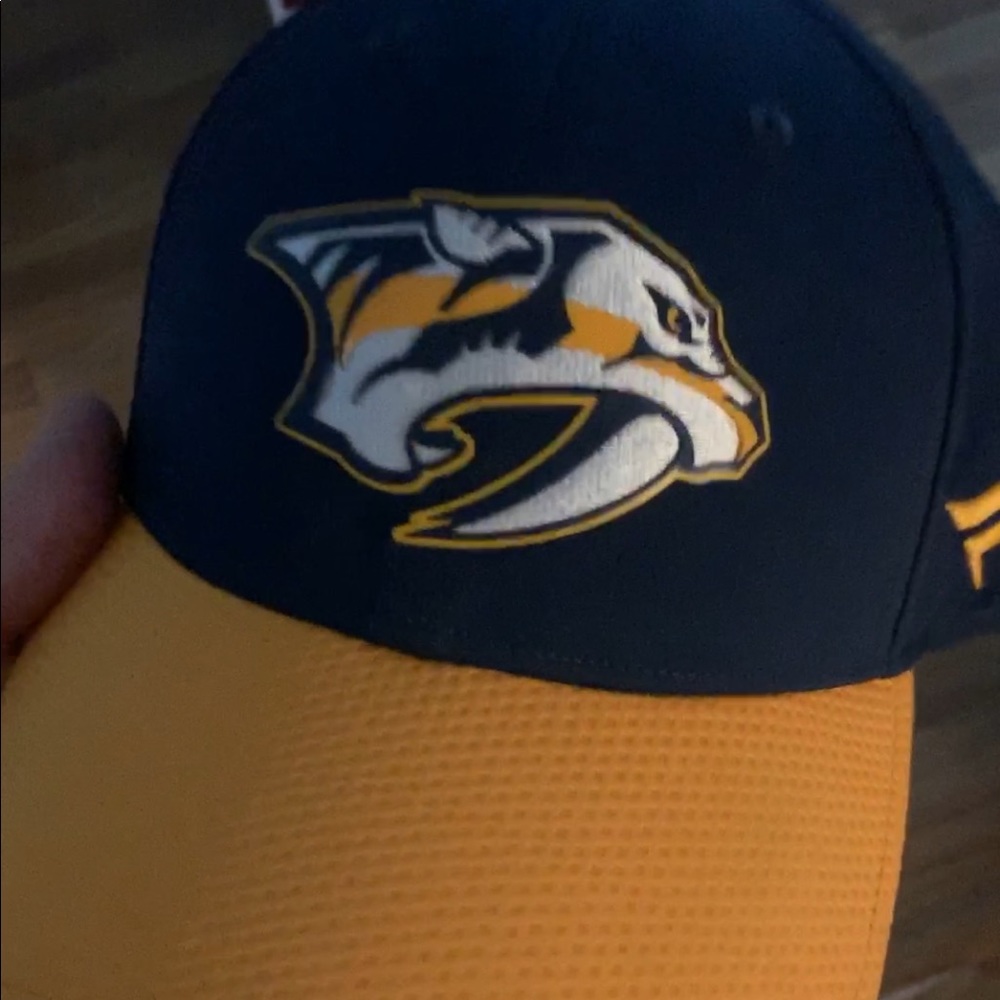Nashville Predators draft hat SIZE M/L